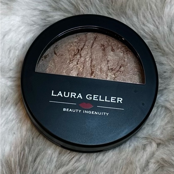 Laura Geller Eyeliner, Baked Face and Body Frosting and a Cosmetic Zipper Pouch - Picture 2 of 5